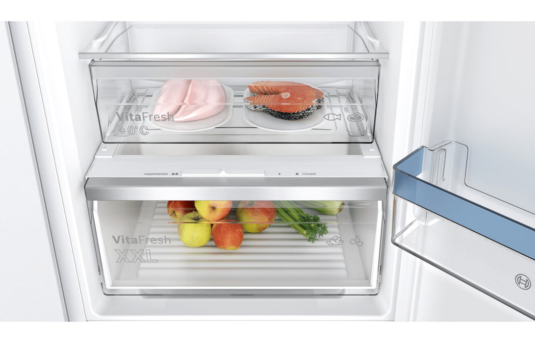 Bosch Series 4 KIN86VSE0G B/I NoFrost 60/40 Fridge Freezer (Sliding Hinge)