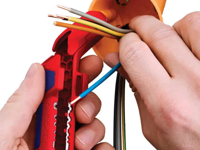 16 95 01 ErgoStrip® Universal Stripping Tool - Right Handed