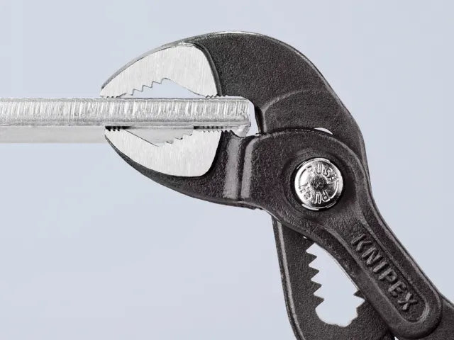 87 01 150 Cobra® High-Tech Water Pump Pliers Plastic Coated Grip 150mm