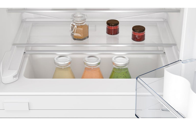 Neff N50 KU1212FE0G B/I Under Counter Larder Fridge