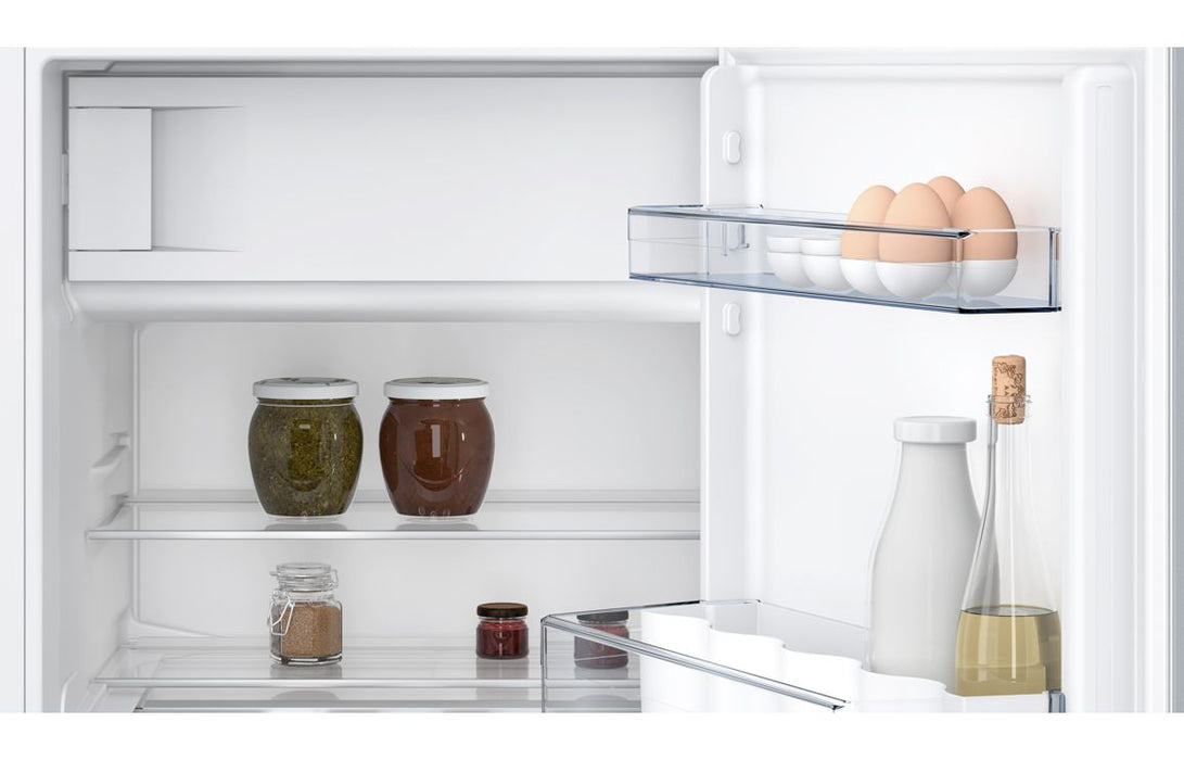 Neff N50 KU2222FD0G B/I Under Counter Fridge w/Ice Box