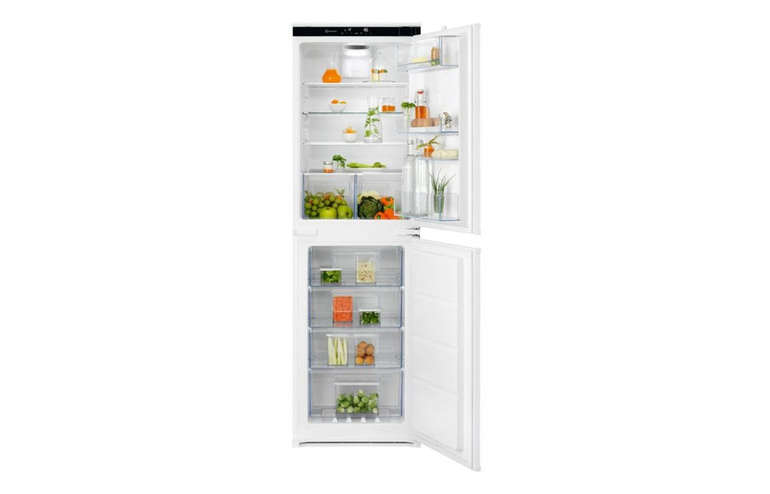 Electrolux LNT6TE18S5 B/I TwinTech® No Frost 50/50 Fridge Freezer
