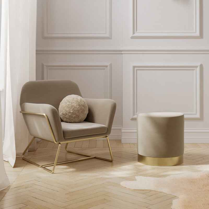 Lara Velvet  Pouffe