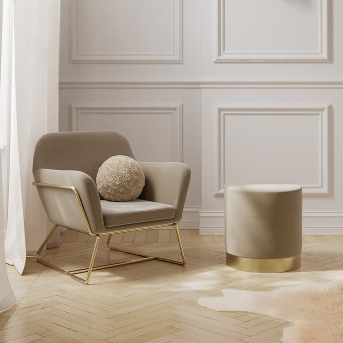 Lara Velvet  Pouffe