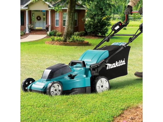 DLM481CT2 Self-Propelled Lawn Mower 36V (2 x 18V) 2 x 5.0Ah Li-ion
