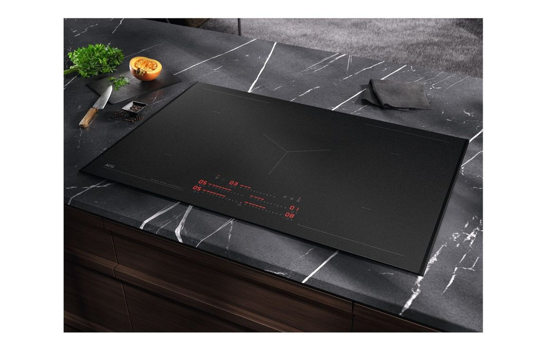 AEG NIK85M00AZ 80cm Flex Induction Hob - Matt Black