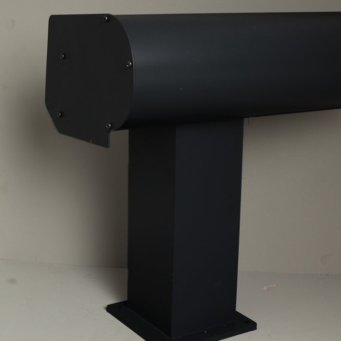 Bosco Veranda - Jet Black - Round Gutter - Square with Base Plate