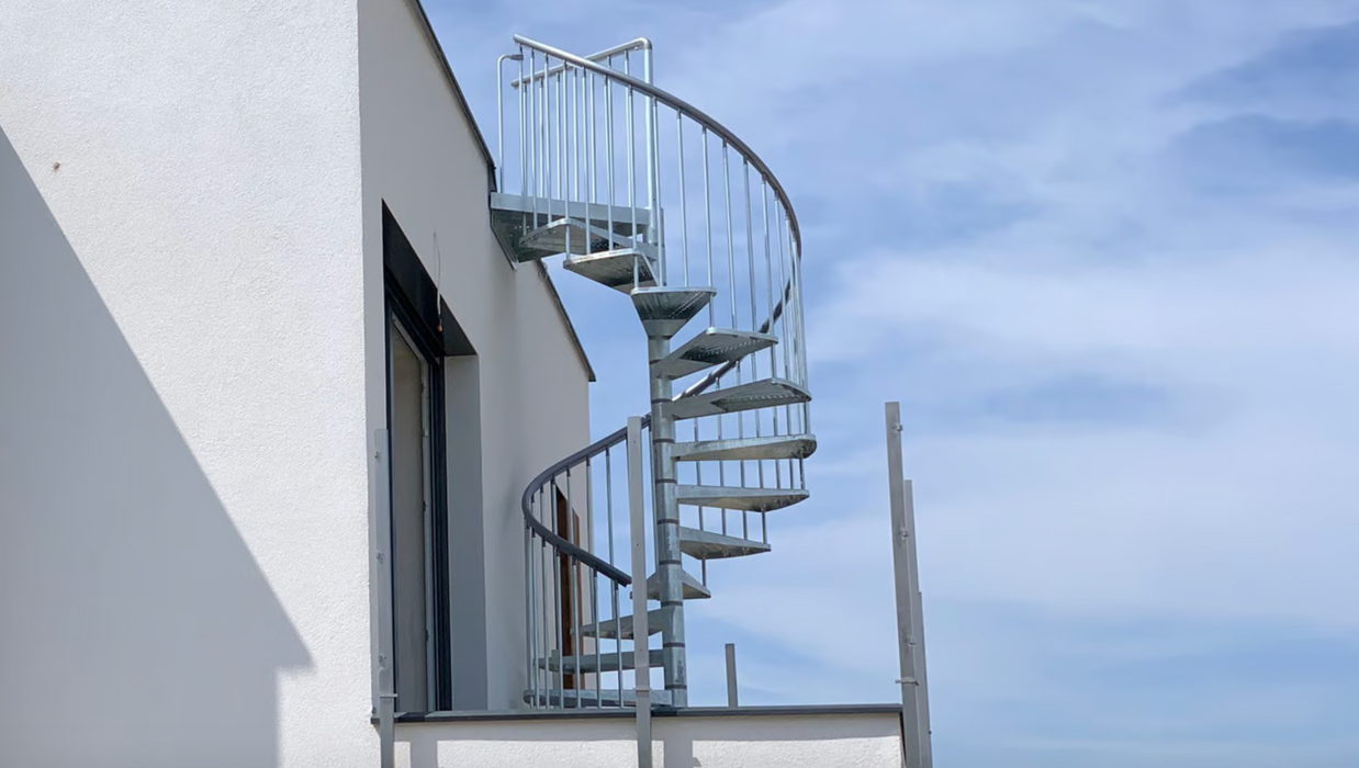 Spiral staircase outdoor TORONTO