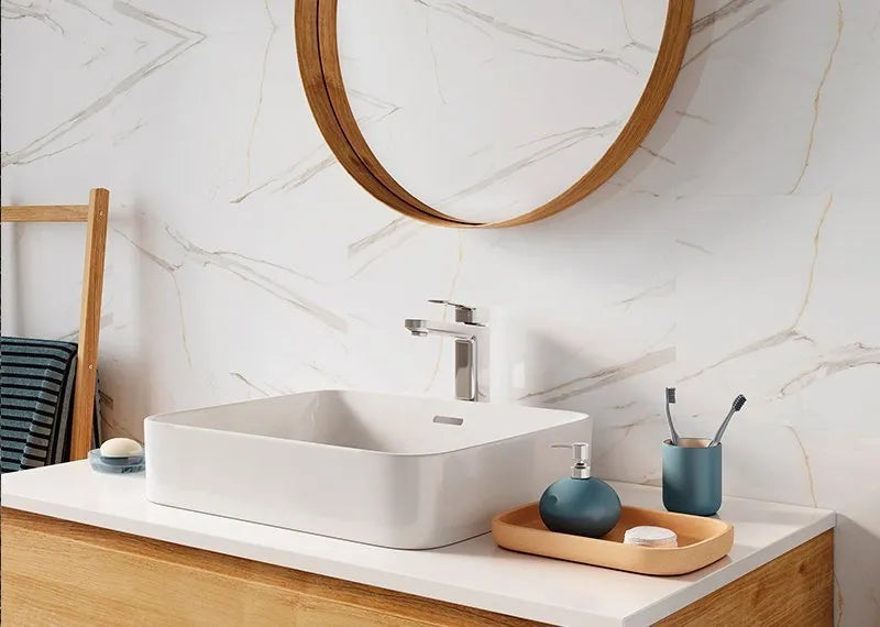 Vilo SPC Tile Calacatta White – 60cm x 30cm