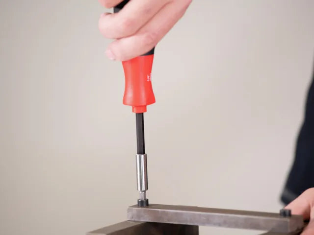 LiftUp 25 Magnetic Screwdriver with Bit Magazine (SL, PH, PZ, TX, Hex)