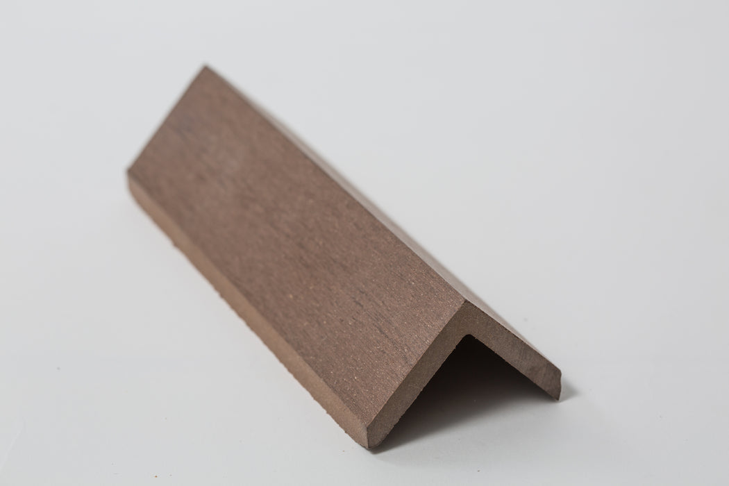 TRITON WPC Angle Trim