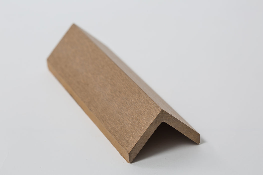 TRITON WPC Angle Trim