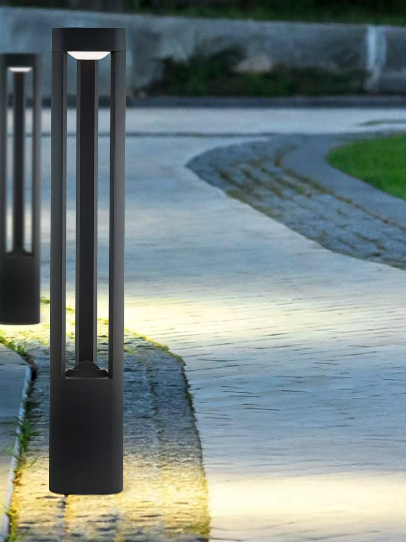 Michigan Outdoor Post - Dark Grey Metal & Polycarbonate