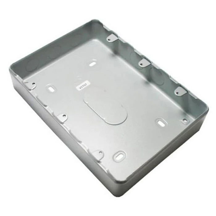 Box 24 Gang Surface Knockouts 56mm Aluminium