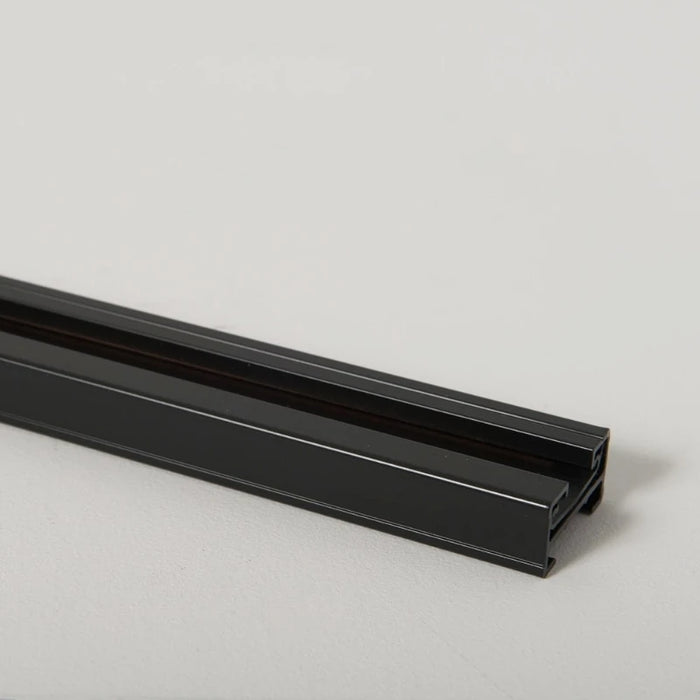 Track Pro Mains Single Circuit 1120mm Black