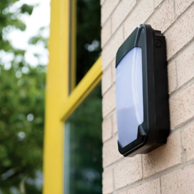Bulkhead LED Wall Pack Slimline P/Cell Changeable Colour Temperature 15W Black