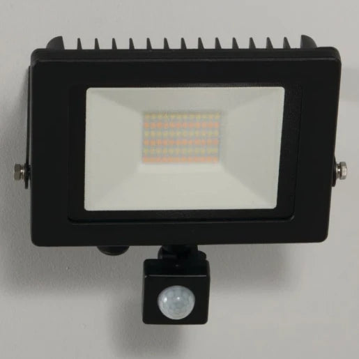 Floodlight Changeable Colour Temperature LED IP65 3000K/4000K/6000K 30W Black PIR
