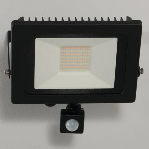 Floodlight Changeable Colour Temperature LED IP65 3000K/4000K/6000K 50W Black PIR