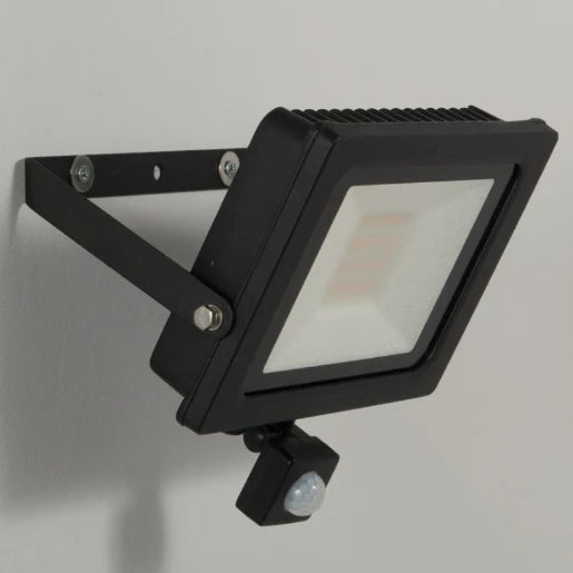 Floodlight Changeable Colour Temperature LED IP65 3000K/4000K/6000K 50W Black PIR