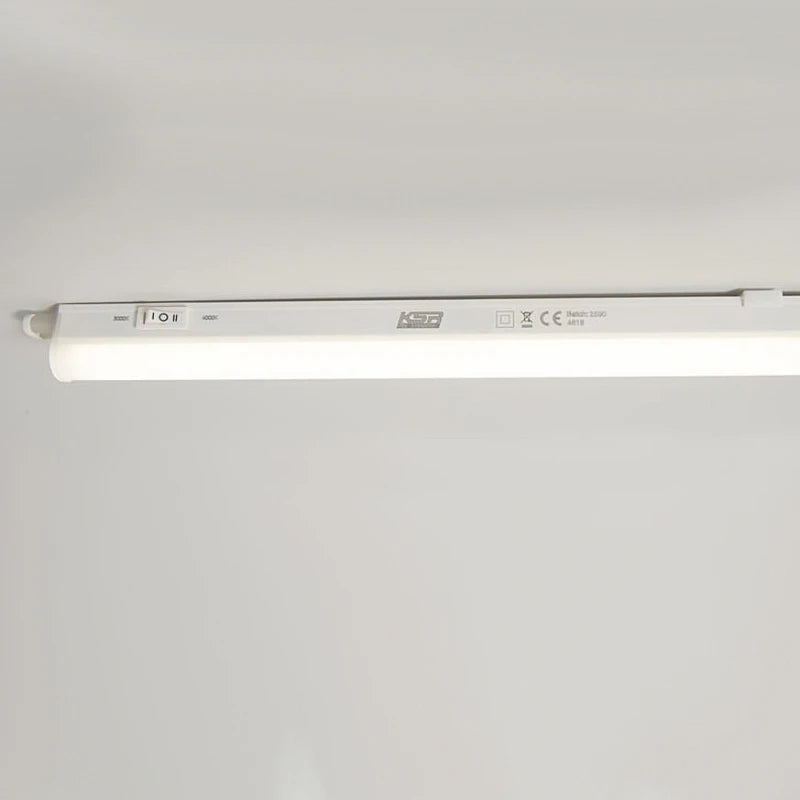 Cabinet Light Undershelf LED 3000/4000K Changeable Colour Temperature 7W 571mm White