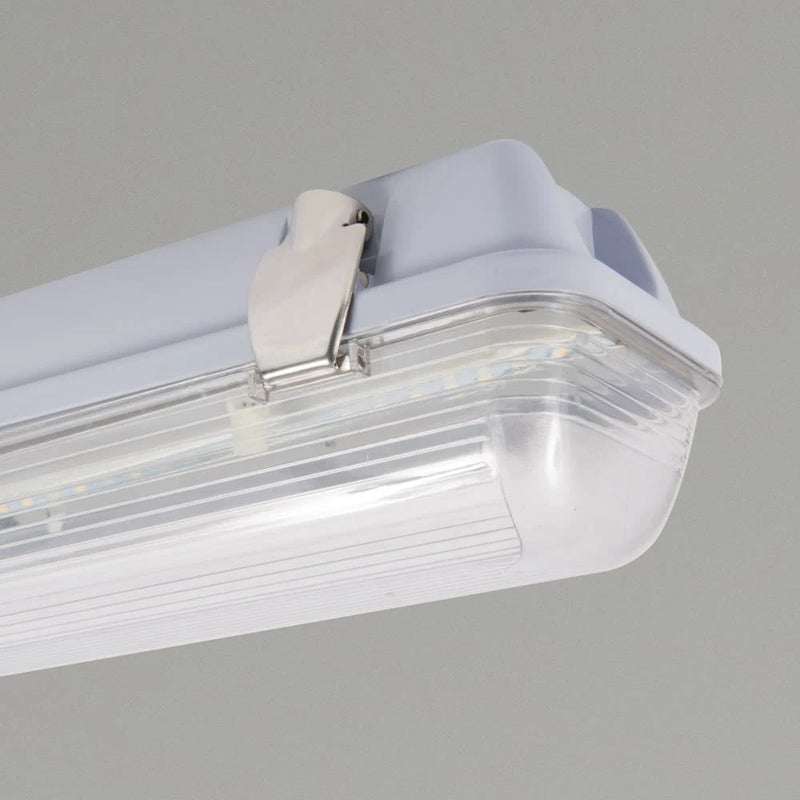 Navara X6S-Ip65 6Ft 35W Led Emergency Anti Corrosive Batten