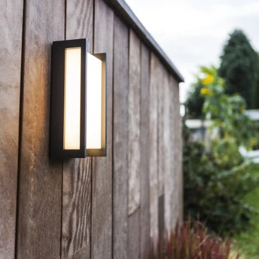 Qubo IP54 Integrated LED Outdoor Wall Light