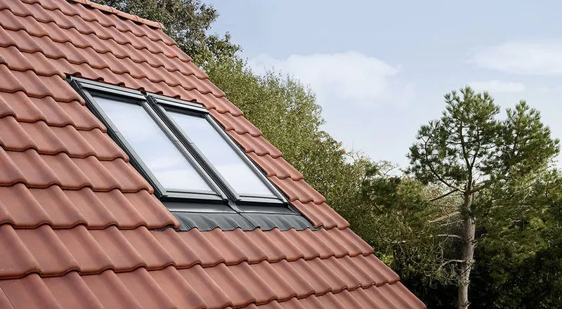 VELUX Pro+ EKJ 4021E Recessed Insulated Coupled Tile Flashing