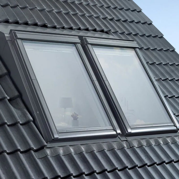 VELUX GGL SA0W21101 White Painted Centre Pivot Duo Mini Dormer