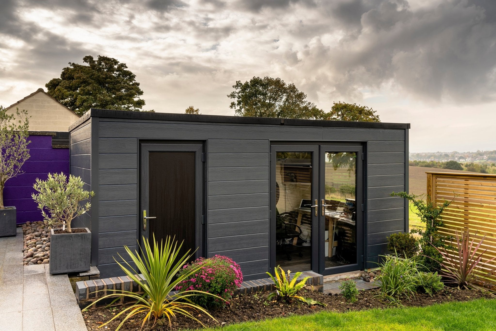 James Hardie VL Plank Cedar Cladding - Anthracite Grey - 3600 x 214 x ...