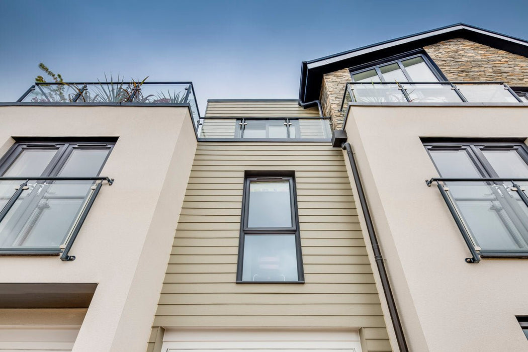 James Hardie - Woodland Creme Lifestyle