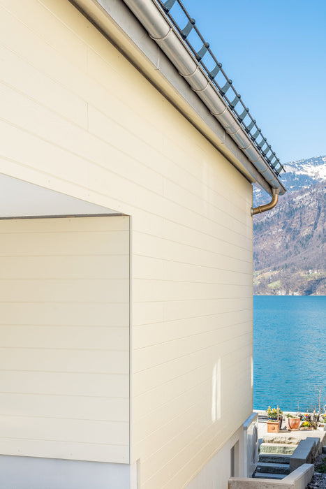 James Hardie VL Plank Cedar Cladding Lifestyle Image 2