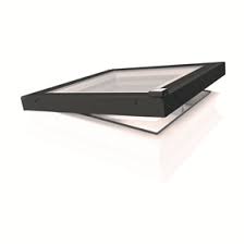 Flat Roof Window with electric opening -  80cm x 80cm (DEG-P204K)